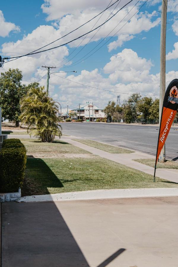 Winton Outback Motel Экстерьер фото